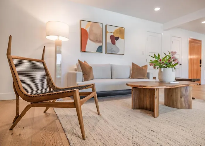 @ Marbella Lane - Modern&Luxurious Design Home